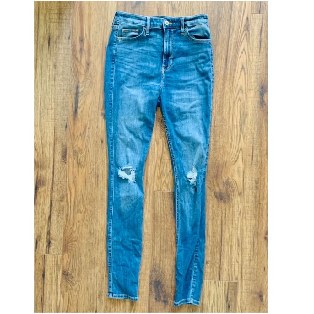 hollister skinny jeans👖👖